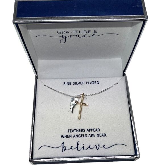 Unwritten Gratitude & Grace Two-Tone Wing & Cross Pendant Necklace New - Picture 2 of 5